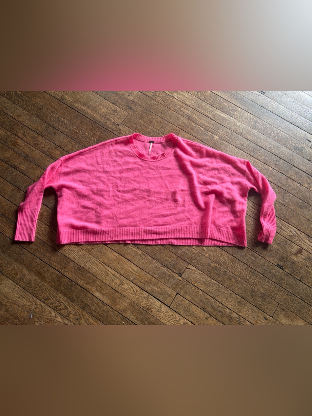 Free people Women's Crewneck Sweater in Bright Pink - 100% cashmere (size sm)